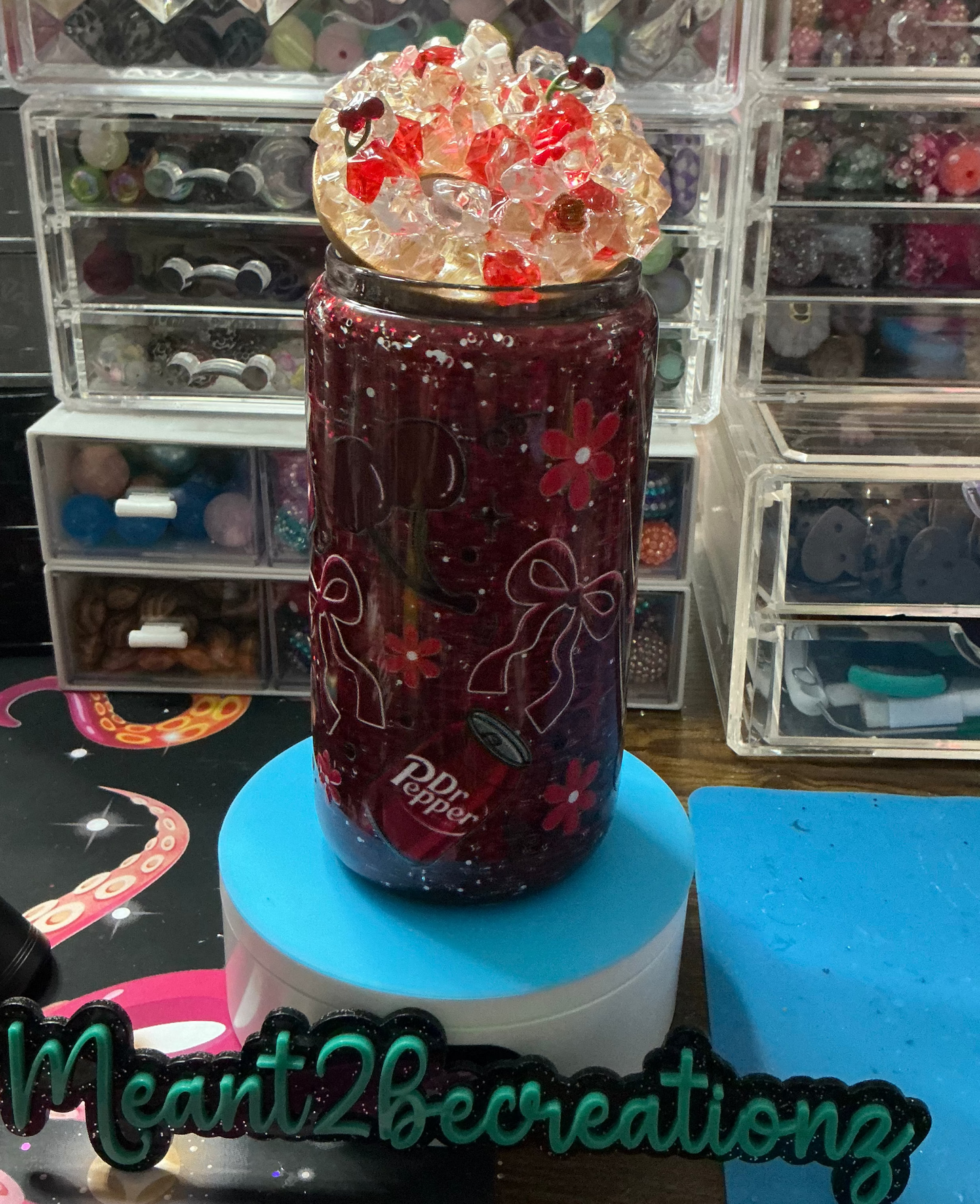 Decorated Lid (Ice, Charms Etc.)