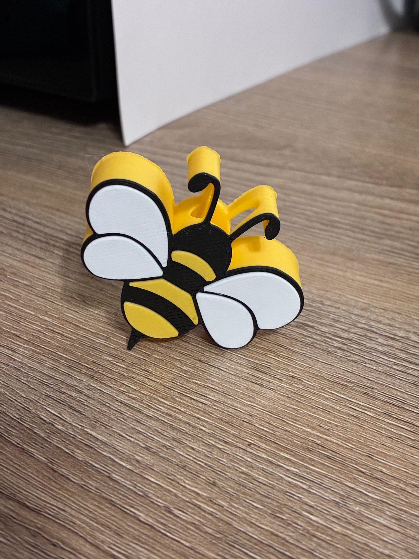 3D straw topper Bee